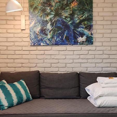 Be My Guest- Fontany Luxury Apartment Metro Wi-Fi Free Parking Zone Варшава Екстериор снимка
