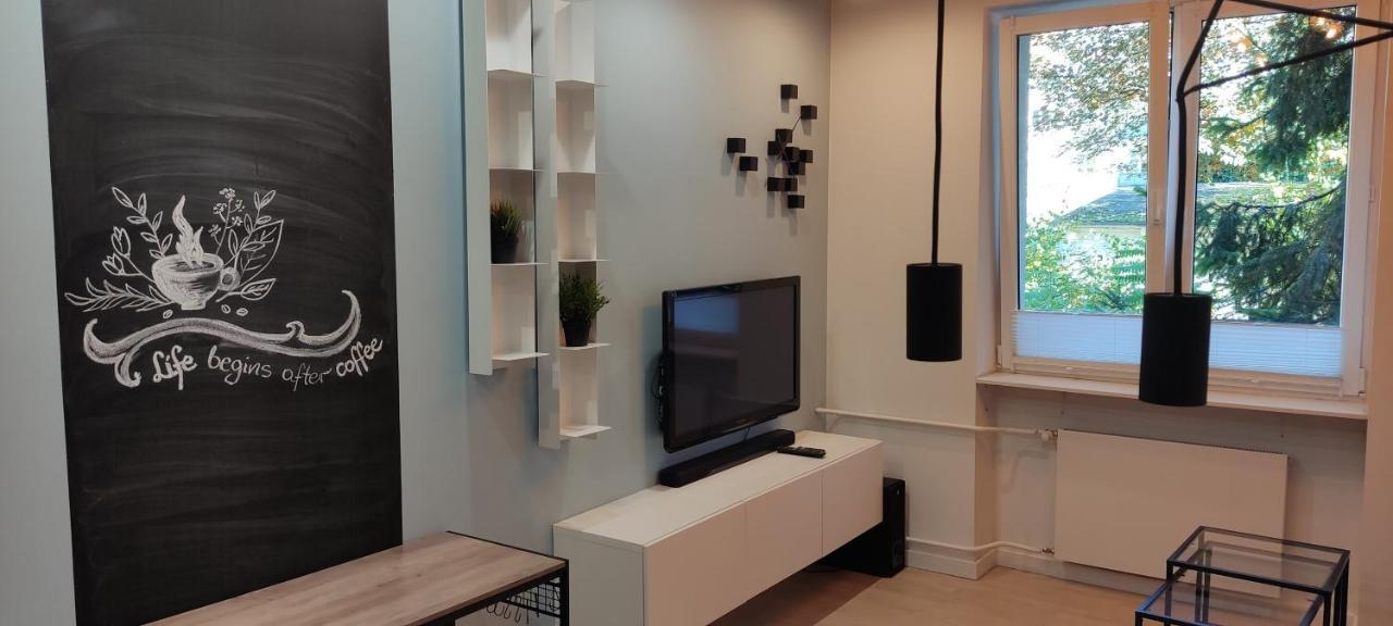 Be My Guest- Fontany Luxury Apartment Metro Wi-Fi Free Parking Zone Варшава Екстериор снимка
