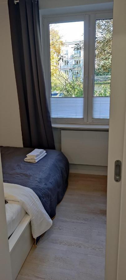 Be My Guest- Fontany Luxury Apartment Metro Wi-Fi Free Parking Zone Варшава Екстериор снимка