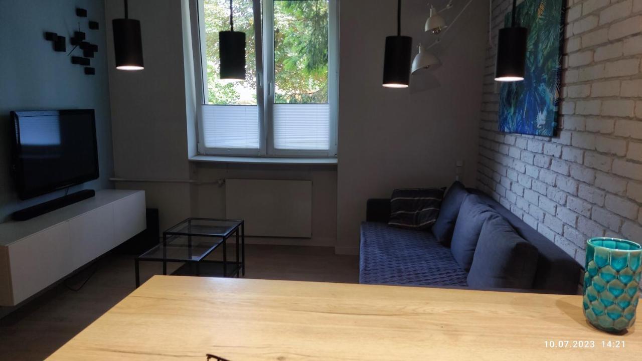 Be My Guest- Fontany Luxury Apartment Metro Wi-Fi Free Parking Zone Варшава Екстериор снимка