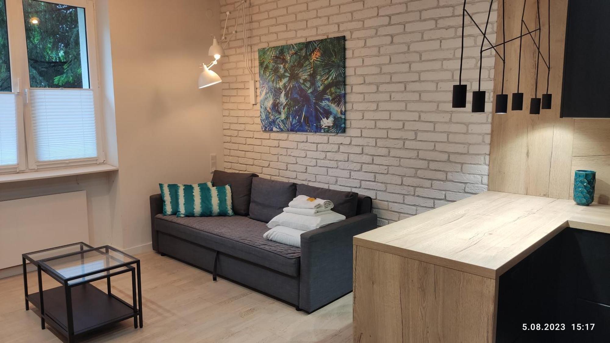 Be My Guest- Fontany Luxury Apartment Metro Wi-Fi Free Parking Zone Варшава Екстериор снимка